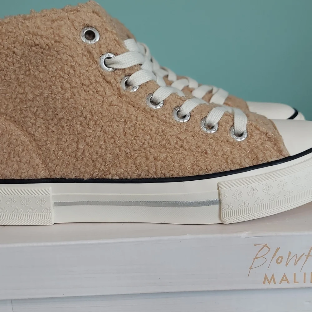 Blowfish Malibu Neutral Tan High-Top Sneakers Women's Size 6.5 NWT Textile